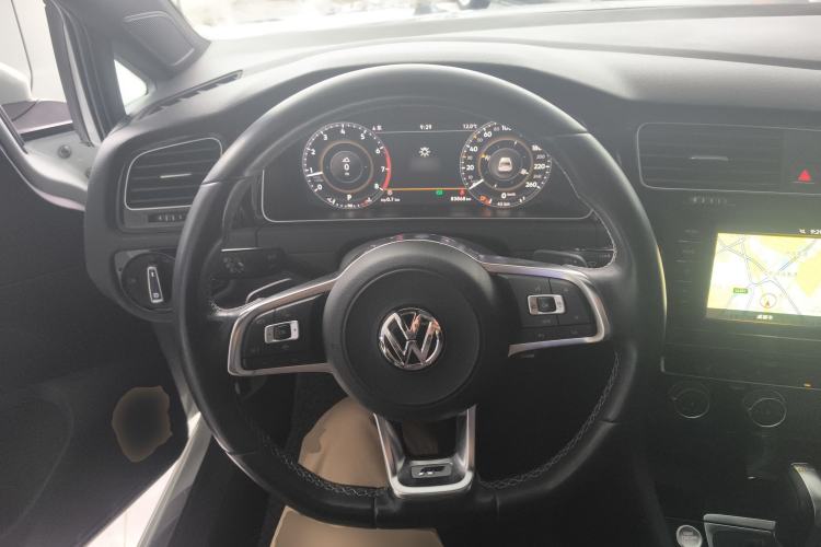 Used Volkswagen Golf 2020 Charming Edition 280TSI DSG R-Line