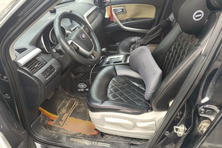 Used Bestune X80 2013 2.0L automatic comfort version