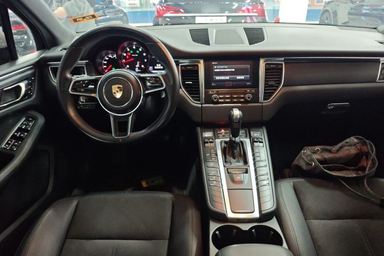 Used Porsche Macan 2017 Macan 2.0T