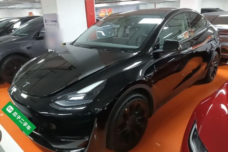 Used Tesla Model Y 2021 Long-Range All-Wheel-Drive Version