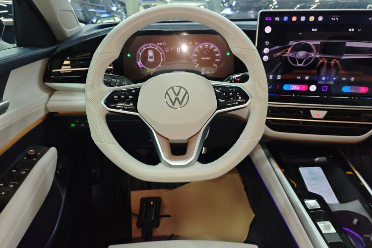 Used Volkswagen Passat 2025 Pro 380TSI Starry Dragon Edition
