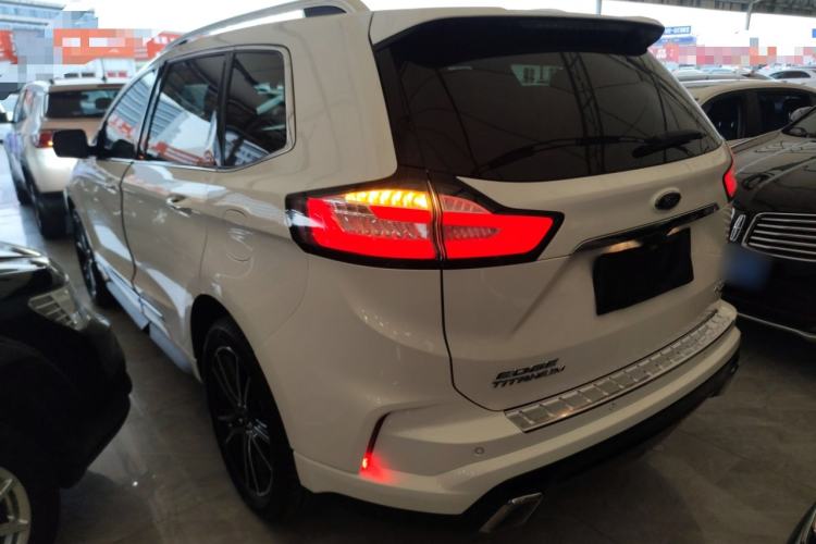 Used Ford Edge 2020 EcoBoost 245 Two-Wheel Drive Titanium 7-Seater Rear Left 45 Deg