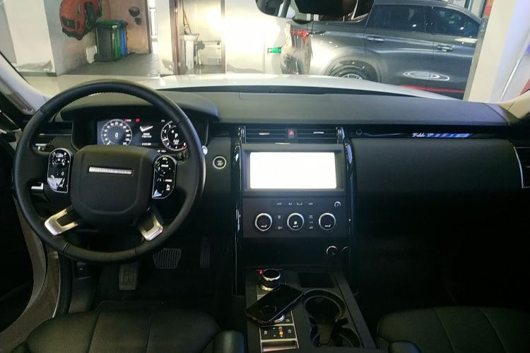 Used Land Rover Discovery 2020 3.0 SC V6 SE