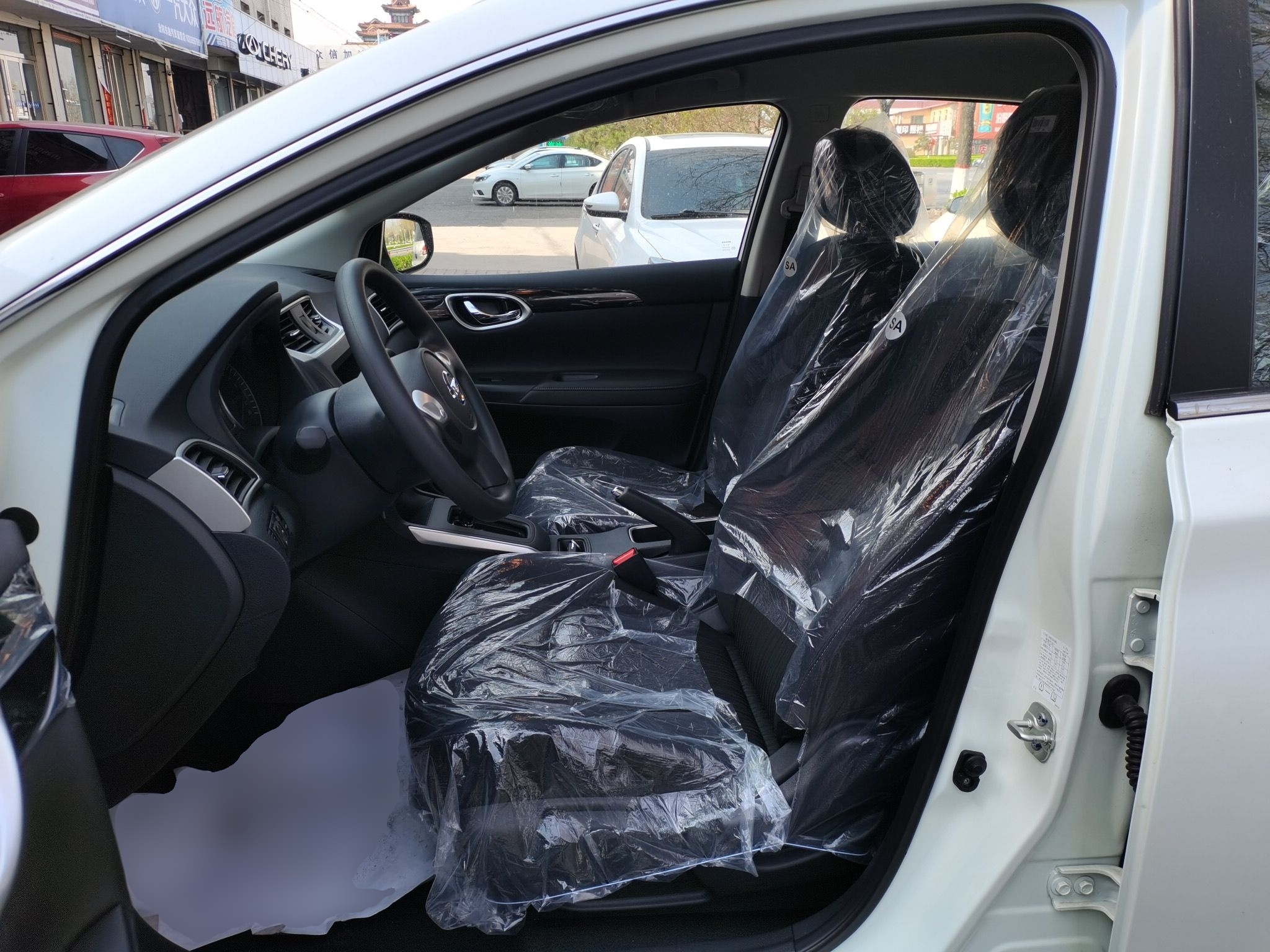 Переднее сиденье в автомобиле