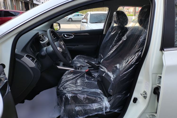 Used Nissan Sylphy 2026 Classic 1.6L CVT Peace of Mind Edition Left Front Seat