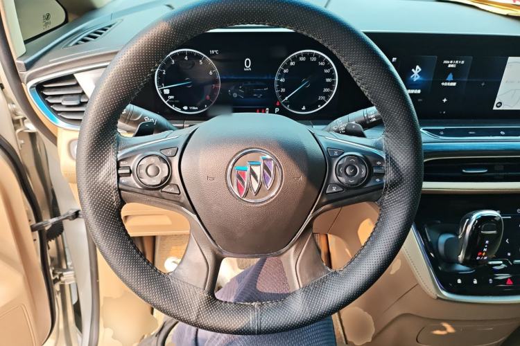 Used Buick GL8 2020 ES Land Cruiser 653T Luxury Model