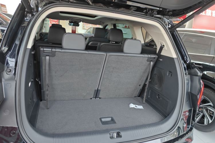 Used Hongqi HS7 PHEV 2024 2.0T PHEV Four-Wheel Drive Flagship Edition 6 Seats
