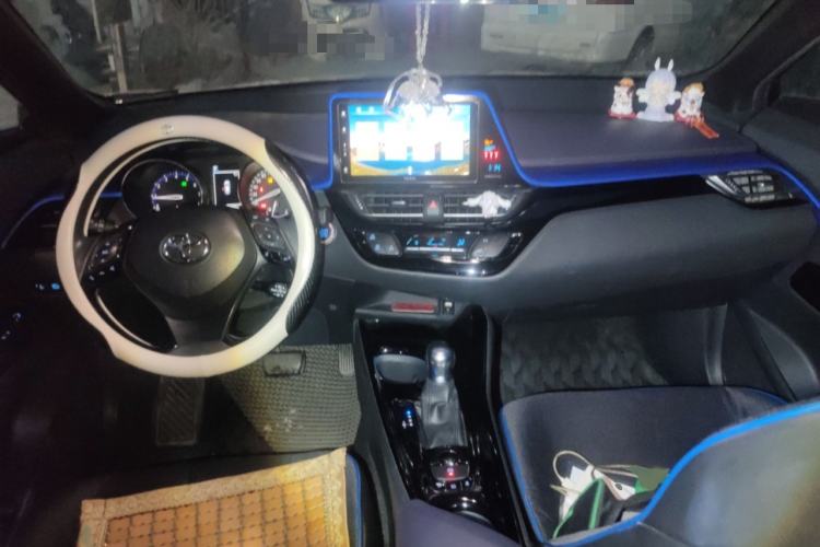 Used Toyota IZOA 2018 2.0L Yichi Edition China V Standard
