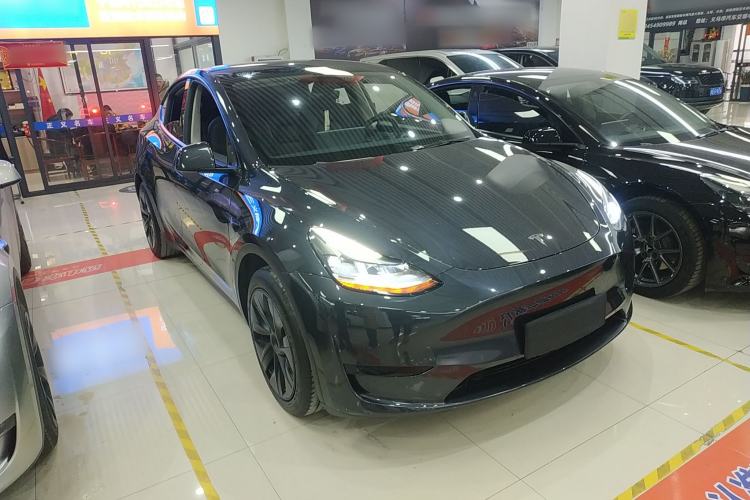Used Tesla Model Y 2024 Rear-Wheel-Drive Version