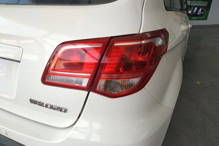 Used BAIC Senova D20 2015 Hatchback 1.3L Manual Joy Edition
