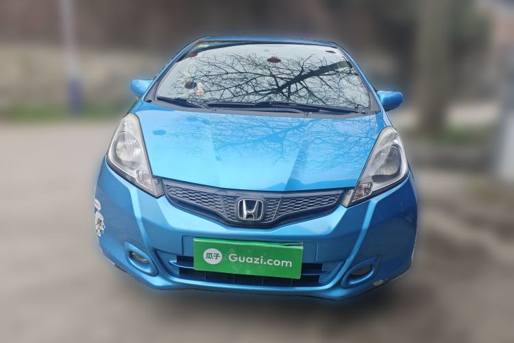 Used Honda Fit 2011 1.3L manual Comfort version
