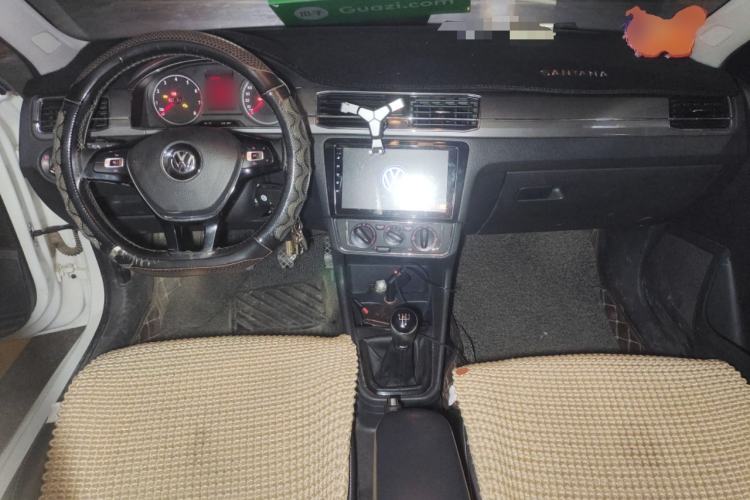 Used Volkswagen Santana 2016 1.6L Manual Comfort Edition
