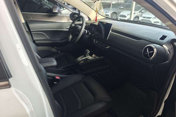 Used BYD Yuan New Energy 2019 EV535 Smart Connect Trendsetting Model