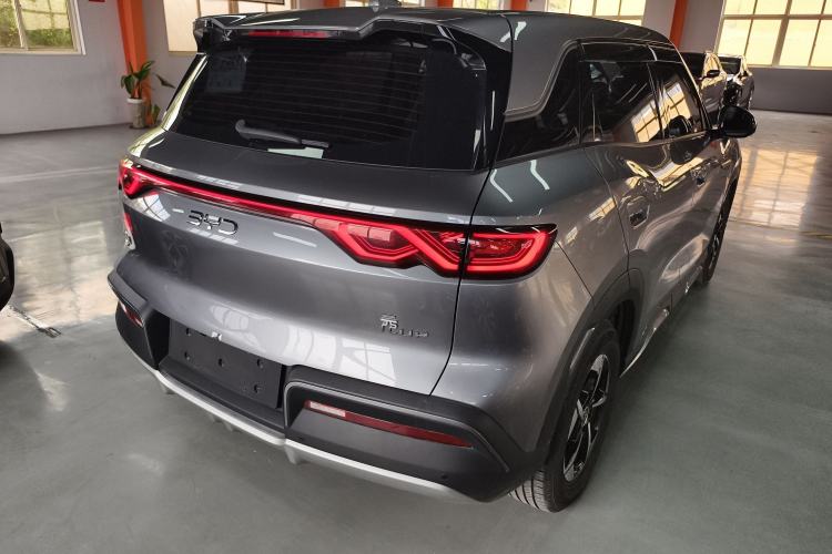 Used BYD Yuan UP 2024 401KM Leading Edition Rear Right 45 Deg