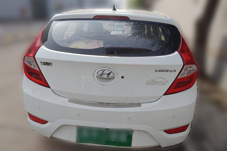 Used Hyundai Verna Ray 2014 1.4L Automatic GLX
