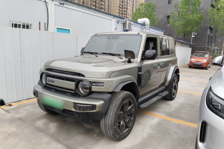 Used iCAR V23 2025 501 Four-Wheel Drive Intelligent Driving Version