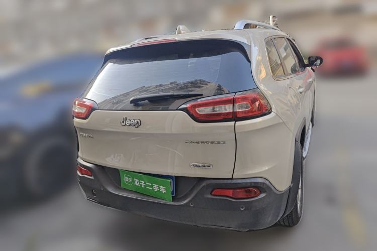 Used Jeep Cherokee 2017 2.4L Leading Edition