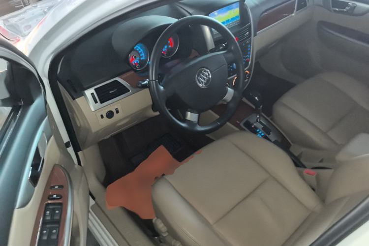 Used Buick Excelle 2013 1.5L Automatic Luxury Model Driver Seat