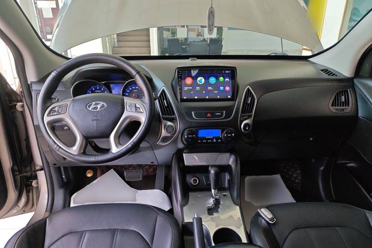 Used Hyundai ix35 2013 2.0L Automatic Two-Wheel Drive Smart GLS China IV Standard
