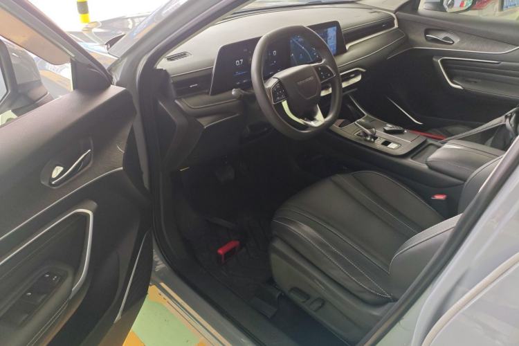 Used Venucia V 2021 260T Idol Edition