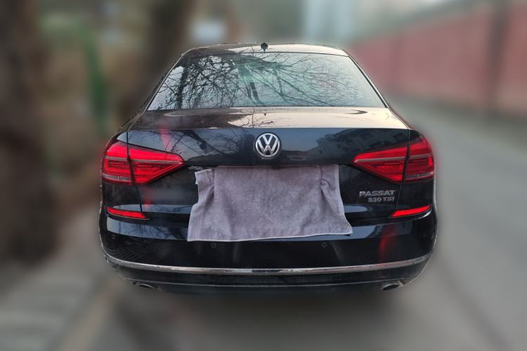 Used Volkswagen Passat 2017 330TSI DSG Luxury Edition
