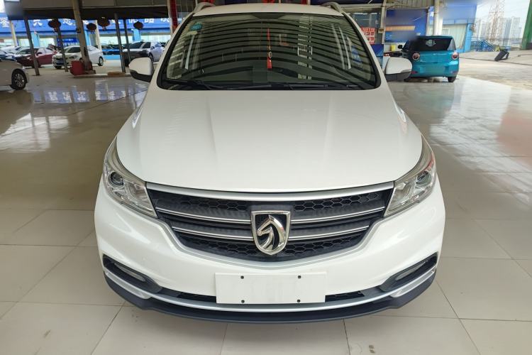 Used Baojun 730 2019 1.5T Manual Fashion Model 7-seater China VI