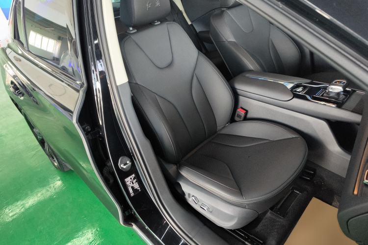 Used Hongqi E-QM5 2021 Online Booking Charging T3 Edition 5-Seater
