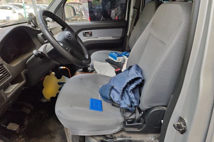 Used Wuling Rongguang 2021 1.5L Extended Standard Version with Air Conditioning – L3C Left Front Seat