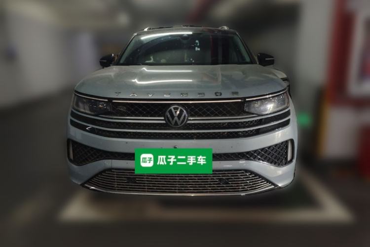 Used Volkswagen Tavendor 2023 380TSI Four-Wheel Drive R-Line First Edition Front