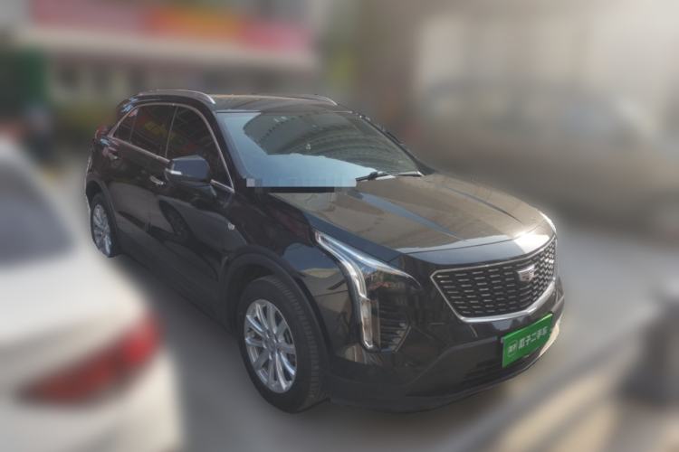 Used Cadillac XT4 2021 28T Two-Wheel Drive Tech Edition Front Right 45 Deg