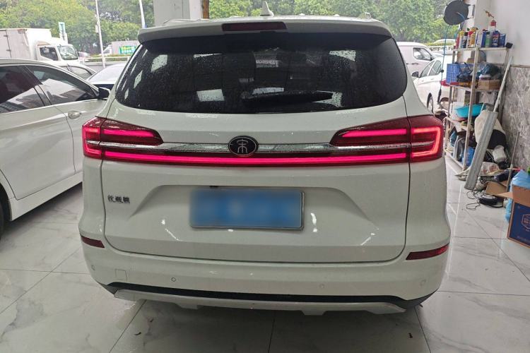 Used BYD Song 2021 Classic Edition 1.5T Automatic Elite Model
