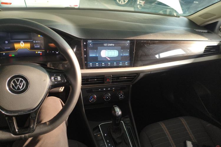 Used Volkswagen Lavida 2021 280TSI DSG Comfort Edition Center Console