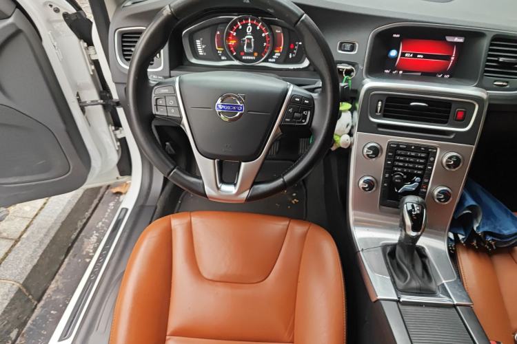 Used Volvo S60 2018 S60L T4 Zhiyuan Edition