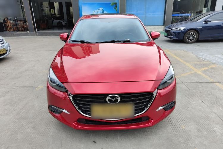 Used Mazda 3 Axela 2017 Hatchback 1.5L Automatic Luxury Model Emission Standard China V
