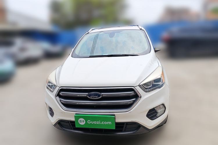 Used Ford Kuga 2018 Facelifted EcoBoost 180 Two-Wheel-Drive Platinum Wing Edition Exterior 1