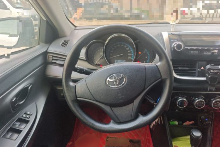 Used Toyota YARiS L Zhi Xuan 2017 1.5E CVT Enhanced Performance Edition Steering Wheel