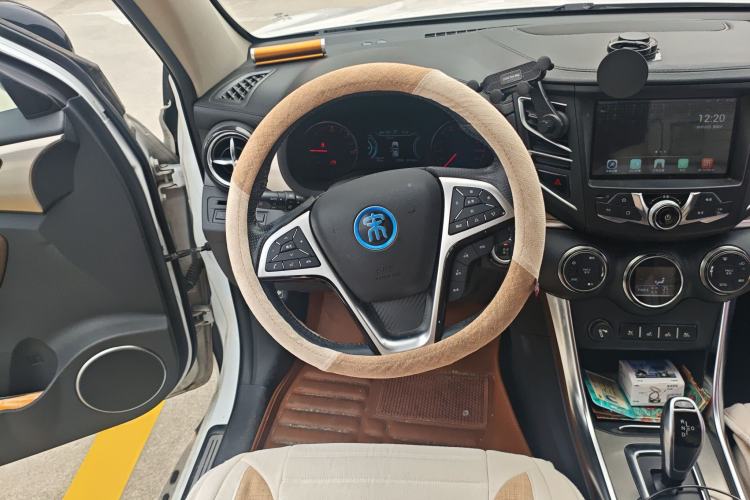 Used BYD Song New Energy 2017 Song DM 1.5TID All-Wheel Drive Luxury Model
