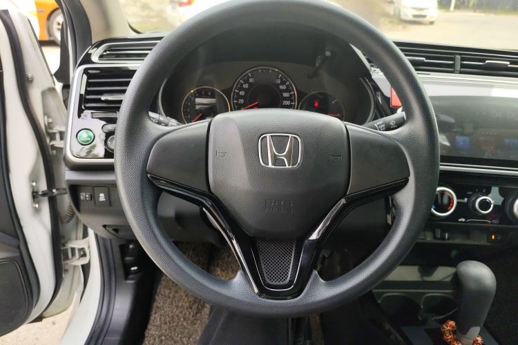 Used Honda Greiz 2016 1.5L CVT Fashion Edition
