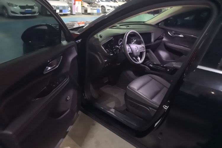 Used Buick Envision 2023 Encore S 552T Two-Wheel Drive Luxury Model Driver Seat