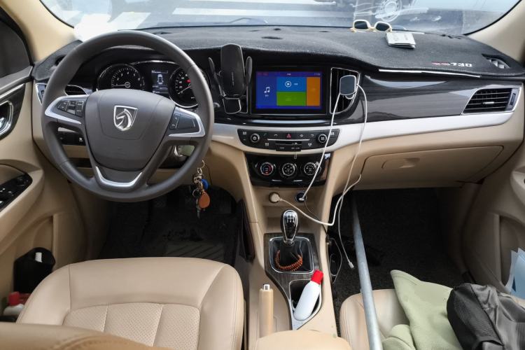 Used Baojun 730 2016 1.5L Manual Comfort Version 7 Seats China V Emission Standard