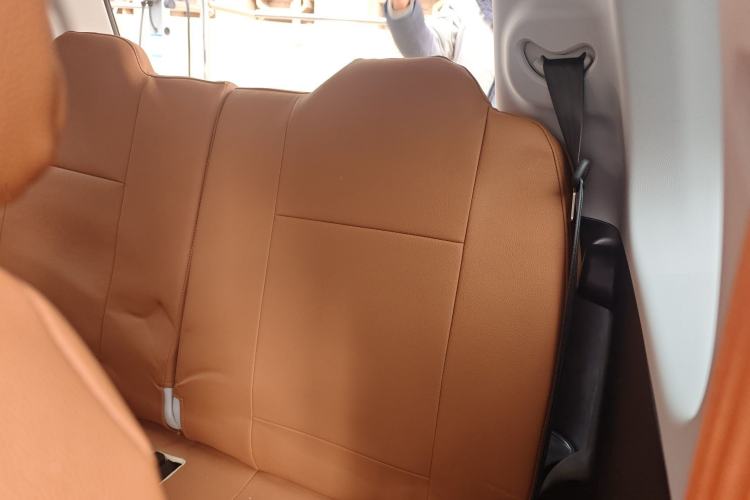 Used CHANGAN NEVO Lumin 2024 301km Orange Wind Edition Left Rear Seat