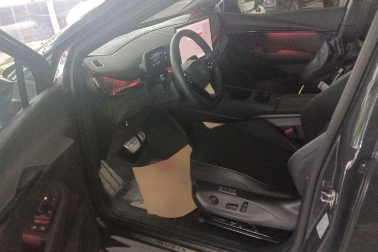 Used Volkswagen ID.UNYX 2024 Revised Pro Long-Range Version Driver Seat