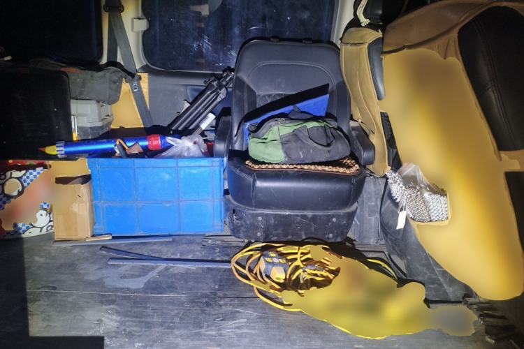 Used FORTHING Lingzhi 2022 Striving Version M5L 1.6L Luxury 7-Seater
