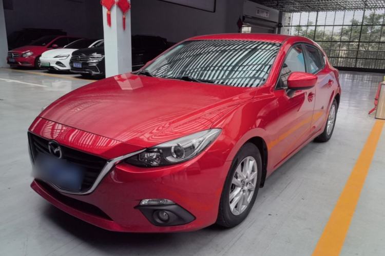 Used Mazda 3 Axela 2016 Hatchback 1.5L Automatic Comfort Model