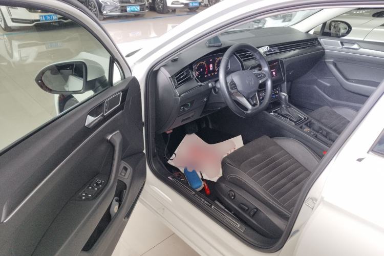 Used Volkswagen Magotan 2020 330TSI DSG Luxury Edition Driver Seat