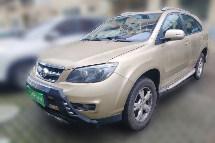 Used BYD S6 2014 2.0L Manual Luxury 5-Seater