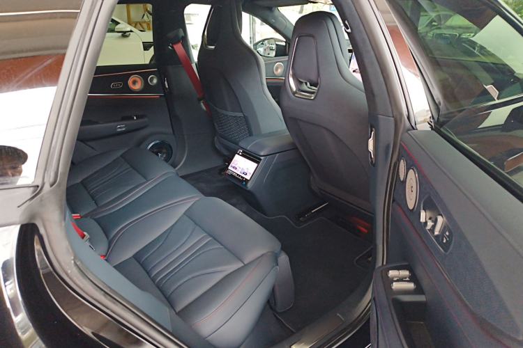 Used Zeekr 001 2026 Model 103° Four-Wheel Drive Ultra Version Interior 2