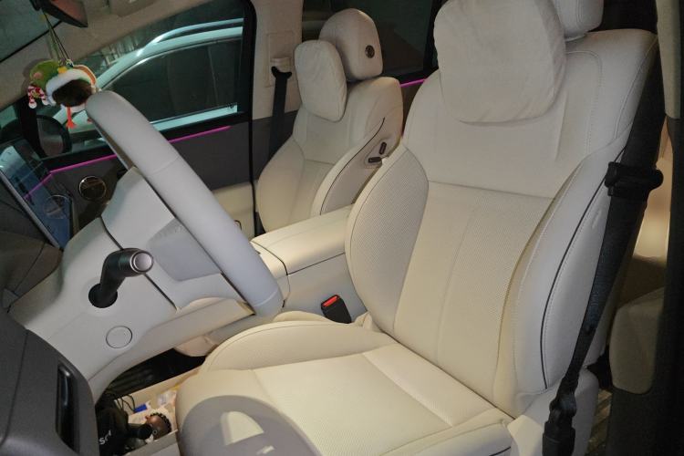 Used Li Auto i8 2025 Model Standard Version