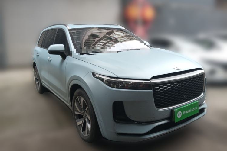 Used Li Auto ONE 2021 Extended-Range 6-Seater Version Front Right 45 Deg