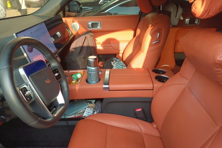 Used Li Auto L8 2023 Max model
